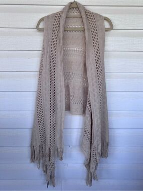 NWT Tickled Pink Cream Crochet Open Knit Fringe Boho Vest Cardigan